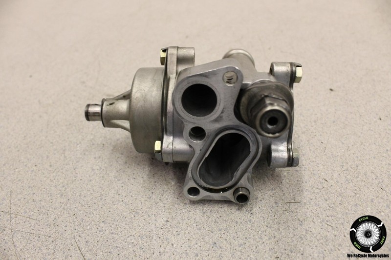 1986 Suzuki Gsxr1100 Engine Motor Oil Pump GSXR 1100 86
