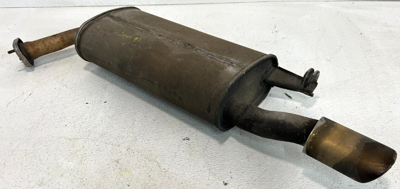 90-94 LEXUS LS400 UCF10 REAR RIGHT EXHAUST MUFFLER OEM