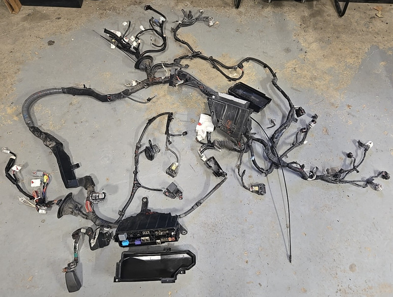 2014 2015 Lexus IS250 2.5L V6 RWD Engine to Dash Wiring Harness COMPLETE *1 PLUG
