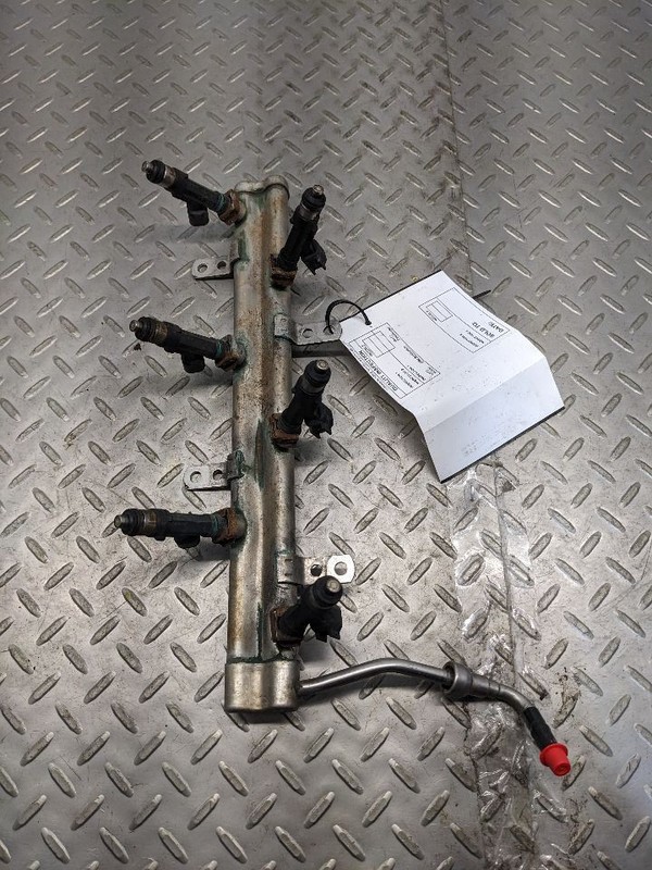 Fuel Injection Parts Fuel Injector 3.8L Fits 07-11 WRANGLER 1152211