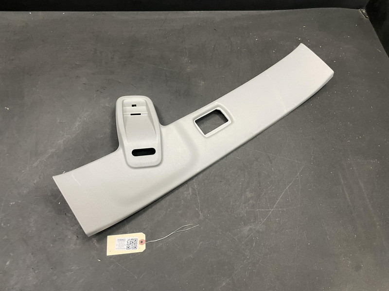 Rear Roof Upper Trim Panel 2019 Honda Pilot LX 83261-TG7-A01 2016 2017 2018-2021