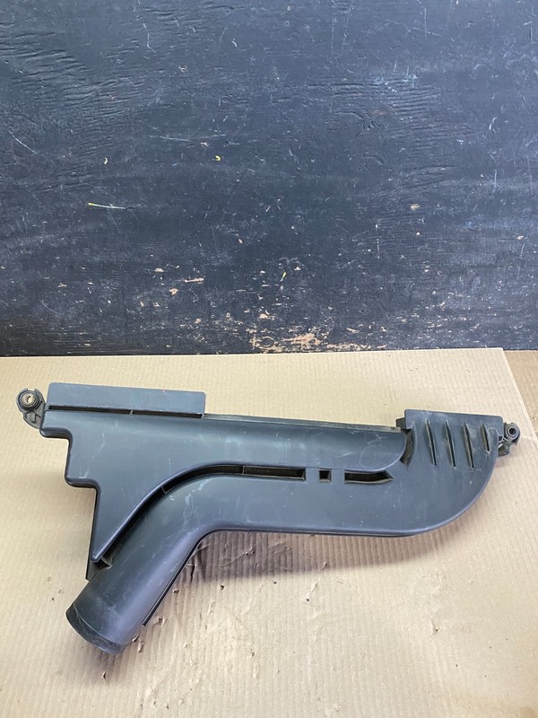 2007 to 2013 Nissan Altima 2.5L Air Duct Tube Resonator 16554-JA000 OEM u7290 DG