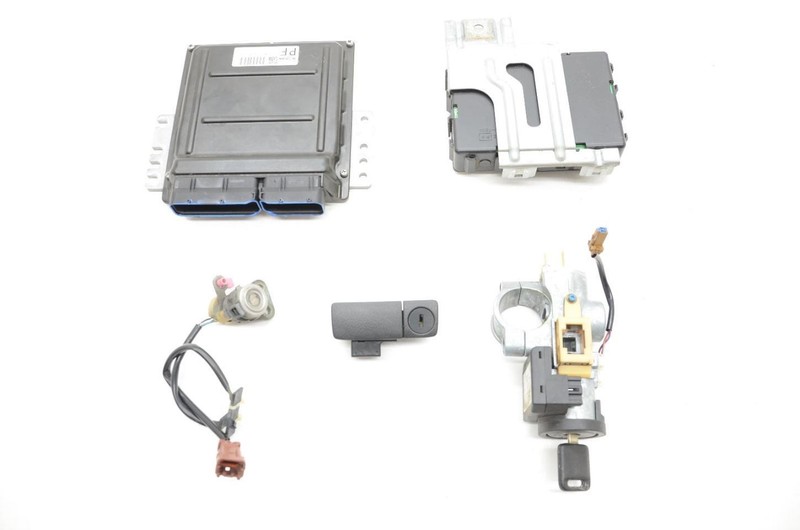 Ignition Switch With Key and Engine Control Module Fits 04-05 350Z