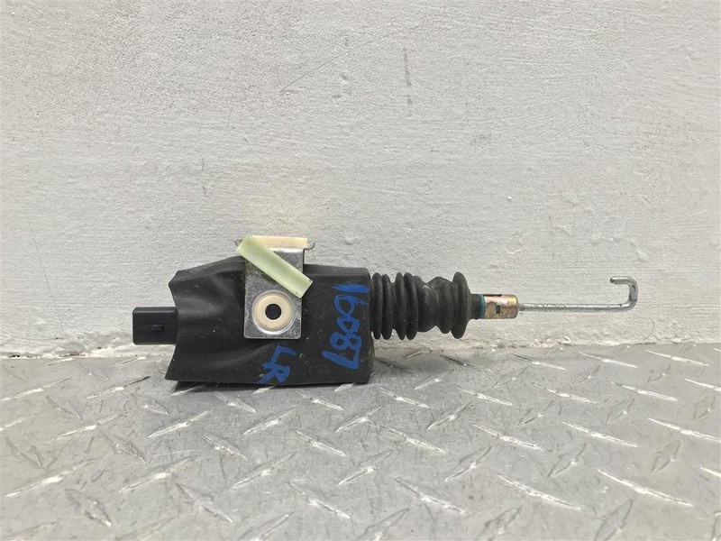 1999 LINCOLN NAVIGATOR REAR LOCK ACTUATOR OEM F85B-78218A42-AA
