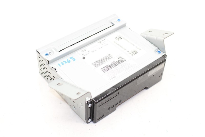 22-23 Kia EV6 Radio Reciever 96560CV100