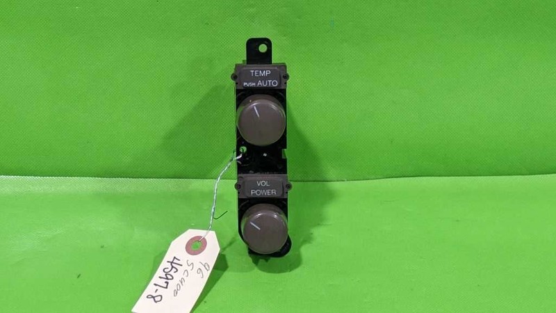 94-98 LEXUS SC400 TEMPERATURE VOLUME CONTROL KNOB OEM 4597-8