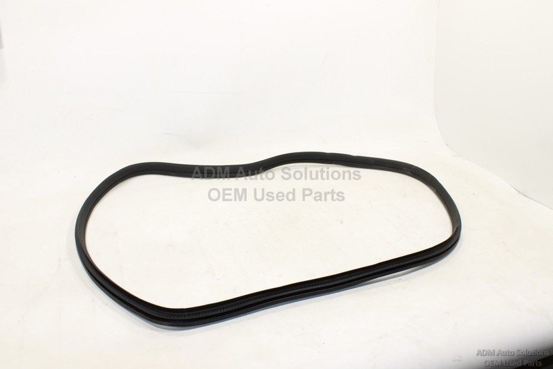 2014-2019 MERCEDES CLA250 SEDAN REAR LEFT DOORWAY WEATHERSTRIP SEAL ON BODY OEM