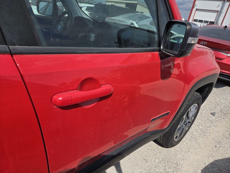 Passenger Right Front Door Fits 15-23 RENEGADE 3556529