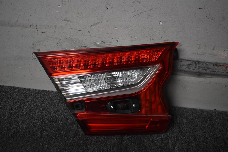 2018-2021 HONDA ACCORD LEFT SIDE TAIL LIGHT FACTORY OEM