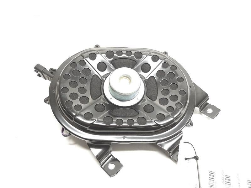 Range Rover Sport L494 Rear Sub Woofer Speaker BASS gk6218808ab