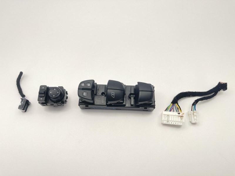 2018-2020 HYUNDAI KONA LEFT DOOR WINDOWS MASTER SWITCH BLACK TC:TRY 112K 55675