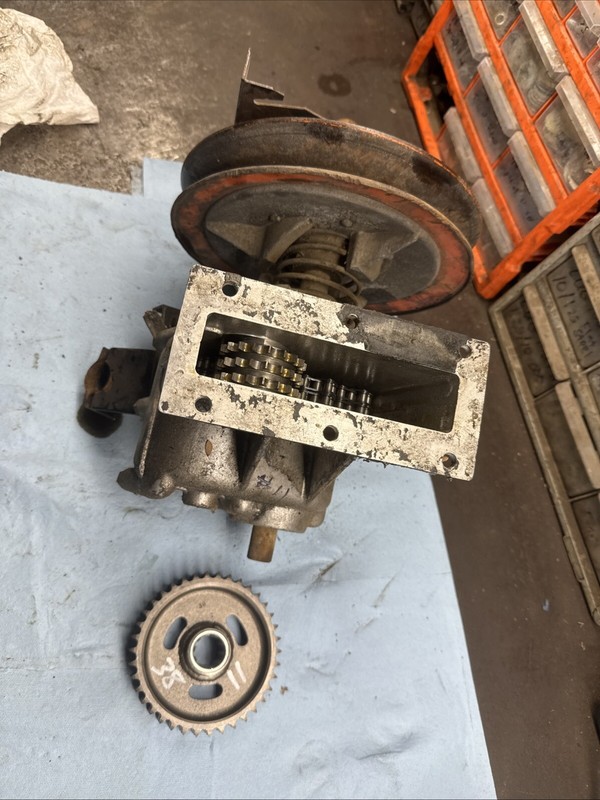 1975 - 1978 Ski-Doo Alpine 640 Vintage Snowmobile forward reverse gearbox 11