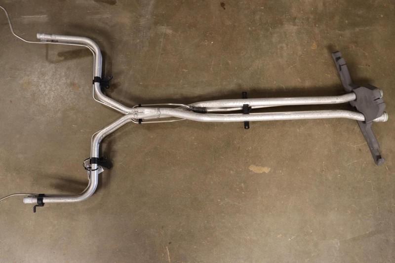 2000-2004 PORSCHE BOXSTER 2.7L 986 UNDER BODY LONG TUBE COOLANT HOSES OEM