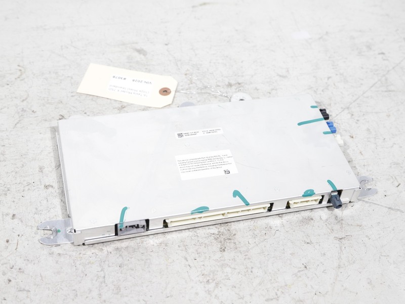 16-20 Tesla Model X REV01 Central Body Control Module ECM ECU 1045451-00-F OEM