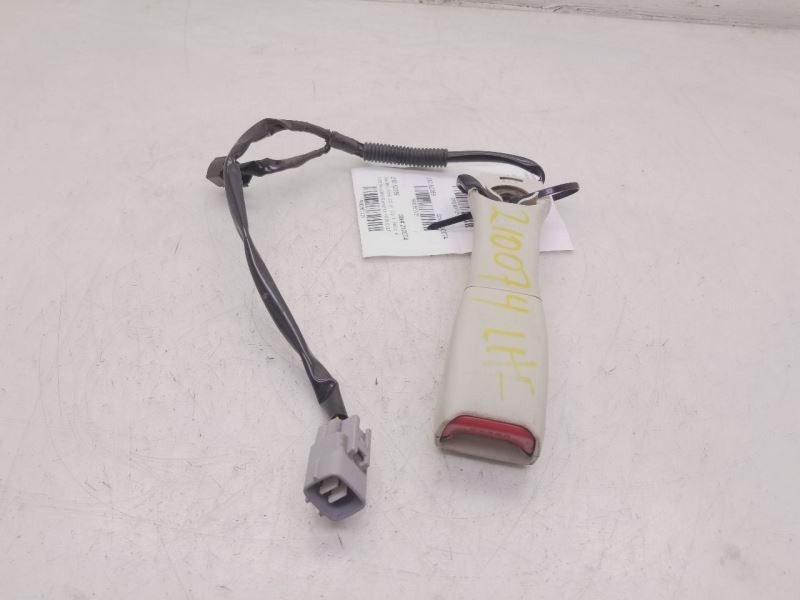 02-06 LEXUS LS460 DRIVER SIDE FRONT SEAT BELT BUCKLE ASSEMBLY