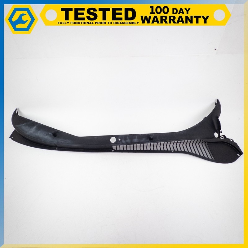 97-04 CHEVROLET CORVETTE C5 FRONT WINDSHIELD AIR INLET SCREEN COWL VENT OEM