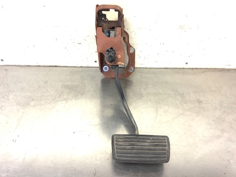 09-11 Honda CR-V Brake Pedal Bracket Assembly Used OEM