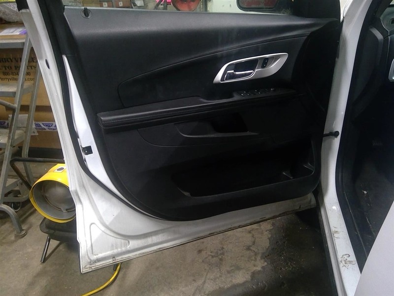 EQUINOX 2016 Driver Left Front Door Trim Panel 1754074