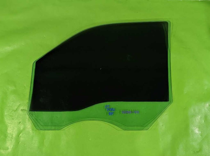 04-14 FORD F150 PASSENGER RIGHT FRONT WINDOW DOORGLASS OEM 4598-44
