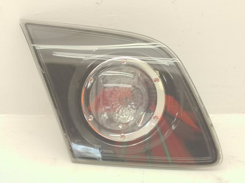 07-09 Mazda 3 Speed3 Hatchback Driver Left Rear Lid Mounted Tail Light