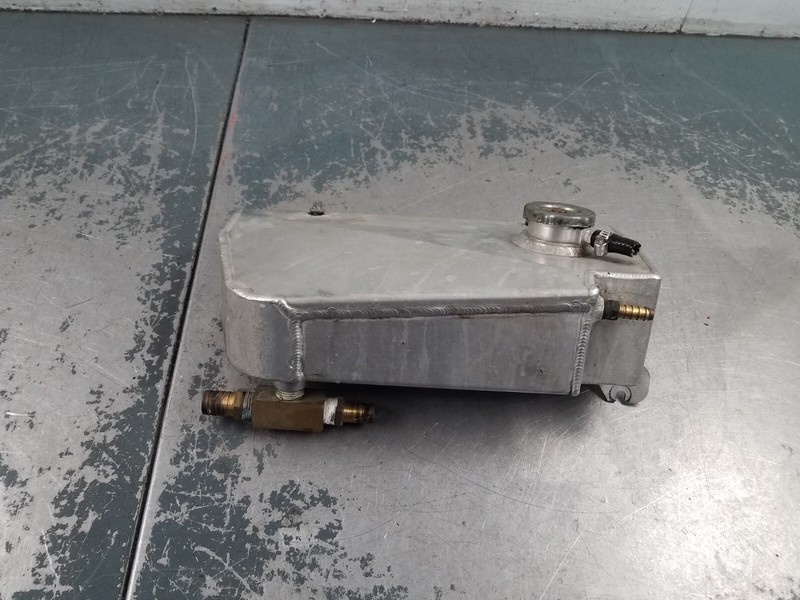 2004 Chevy Corvette C5 Coolant Overflow Tank Aluminum #2517 K2