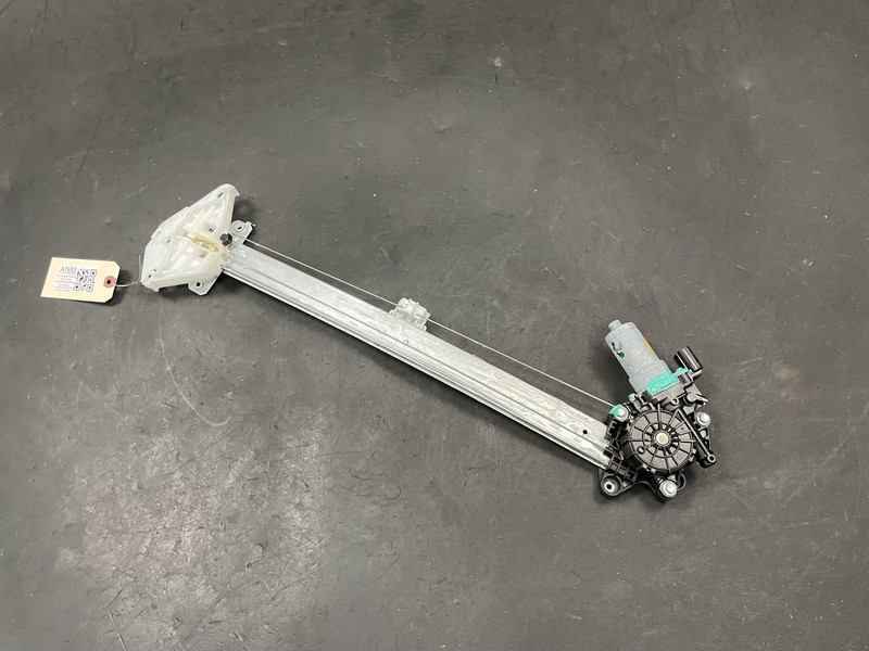Front Right Door Window Regulator 2018 Acura MDX 72230-TZ5-A01 2014 2015 - 2020