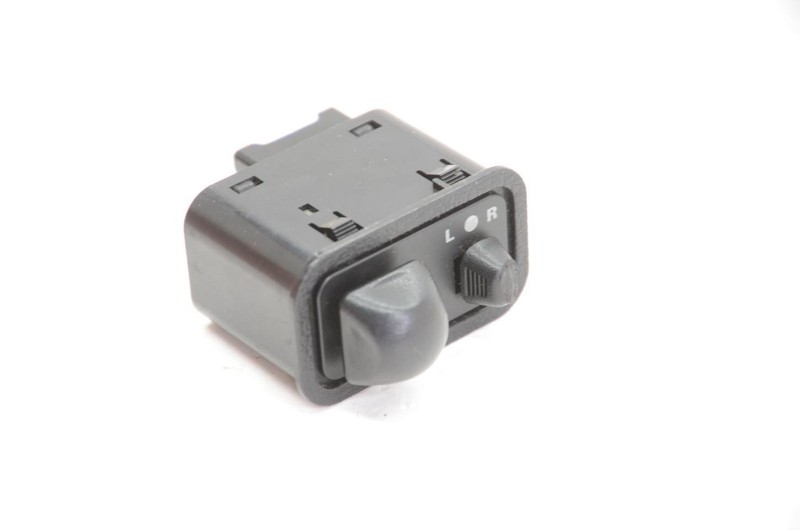 1990-1997 Mazda MX-5 Miata 1.6L NA Mirror Control Switch