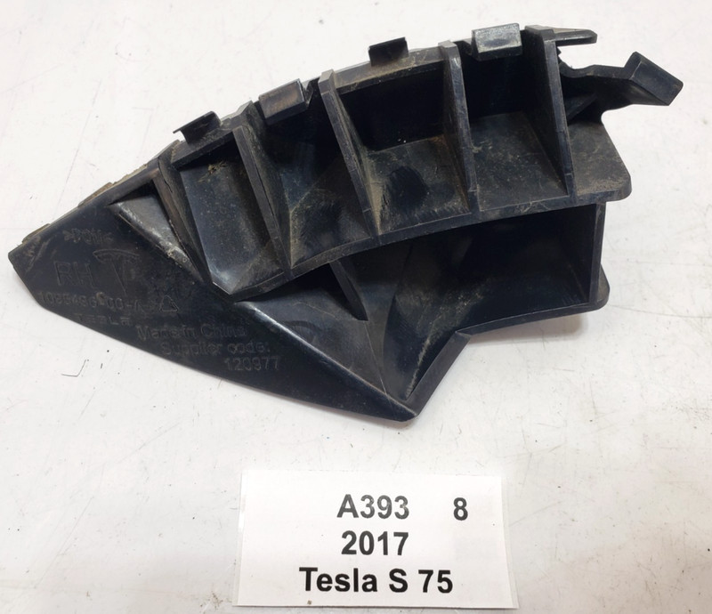 ✅ 2012-2020 OEM Tesla Model S Front Right Passenger Side Bumper Fender Bracket