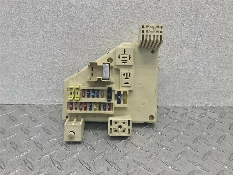 1999-2000 DODGE DURANGO INTERIOR DASH JUNCTION FUSE BOX OEM 56021396AE