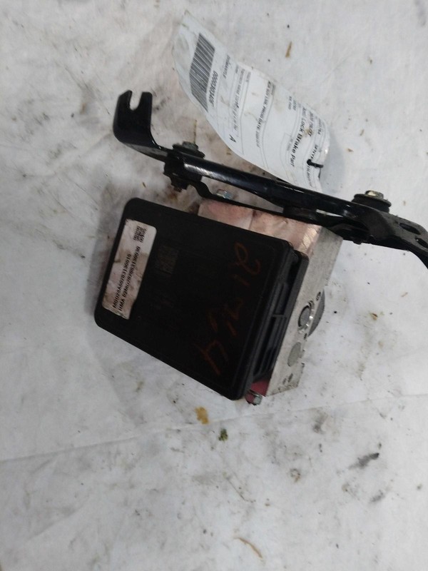 2020 Honda Pilot ABS Hydraulic Assembly OEM 57111TG8A63 92K Miles Silver