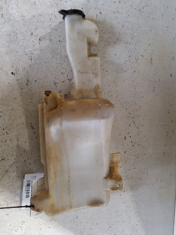 Wash Reservoir With Low Level Indicator Fits 99-05 SIERRA 1500 PICKUP 3362147