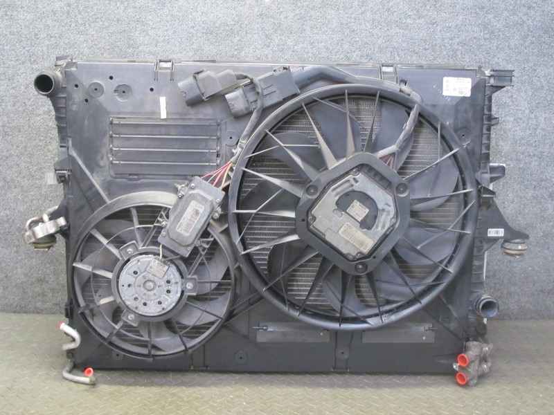 2003-2006 PORSCHE CAYENNE 955 4.5L TURBO ENGINE RADIATOR A/C CONDENSER FAN ASSY