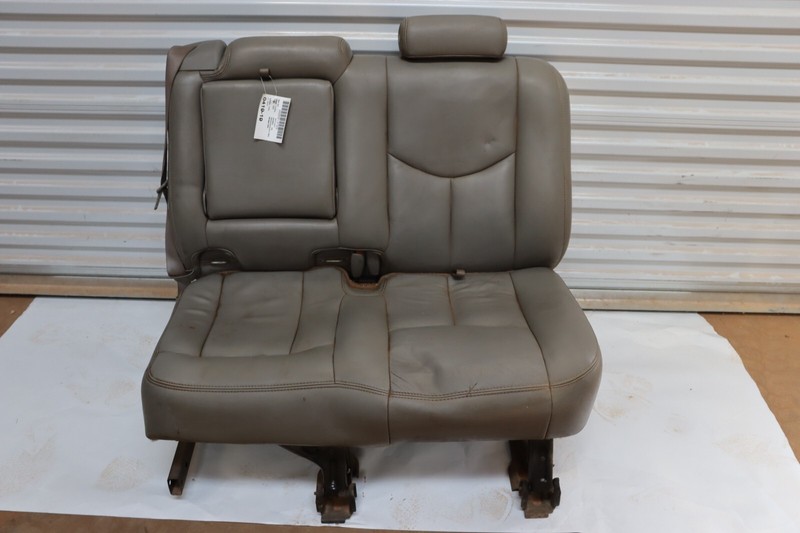 2003-2007 HUMMER H2 REAR SECOND ROW LEFT SEAT LEATHER CREAM OEM