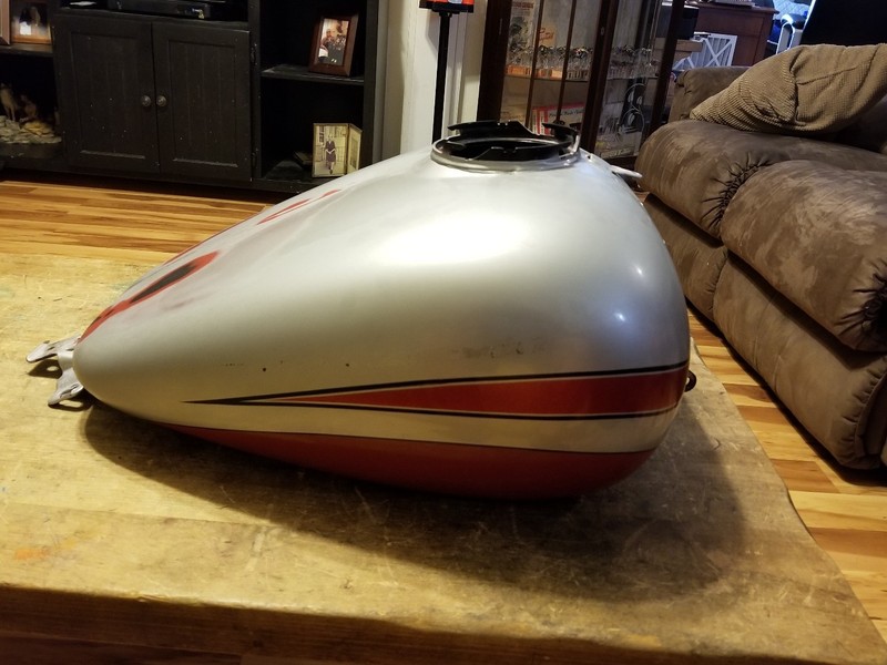 2010 HARLEY FLHTK ELECTRA GLIDE ULTRA LIMITED GAS TANK 2008-up