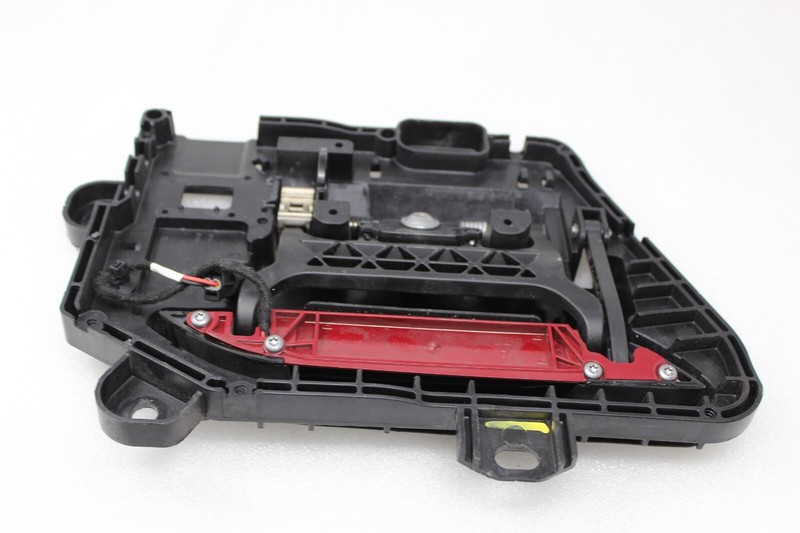 Case For TESLA MODEL S DOOR HANDLE LEFT FRONT 2016-2024 1046121-00-E OEM paddle