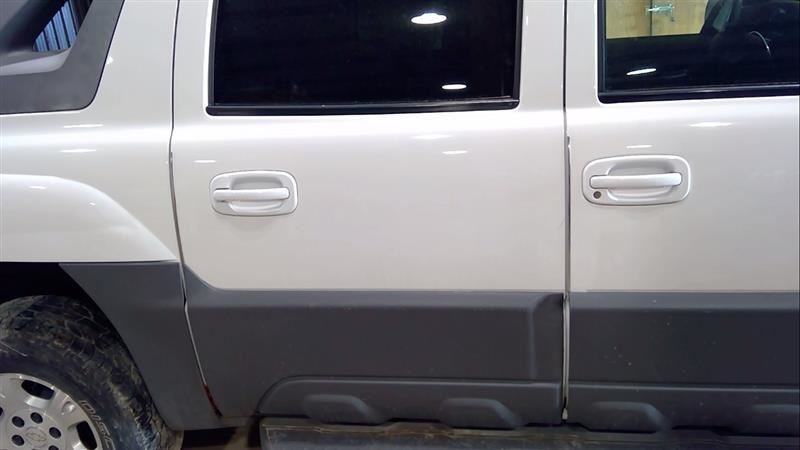 Passenger Right Rear Side Door Fits 02 AVALANCHE 1500 3201797