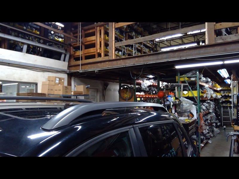 2014-2018 CHEROKEE Left Luggage Rack 1547709