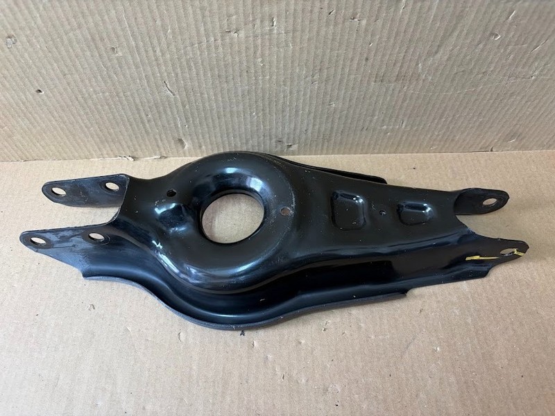 ✅ 20-24 Tesla Model 3/Y Rear Left or Right Suspension Lower Link 1044451-00-F