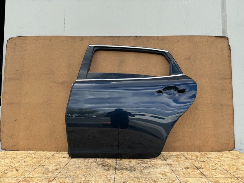 INFINITI Q70L 2015-2019 OEM REAR LEFT DRIVER DOOR SHELL ASSEMBLY (BLUE)