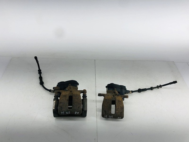 09-17 AUDI Q5 REAR RIGHT & LEFT SIDE ABS BRAKE CALIPER W/ HOSE SET OF 2 OEM
