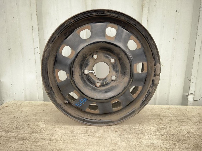 2013-2020 Dodge Caravan 17X6.5 Steel Wheel Black