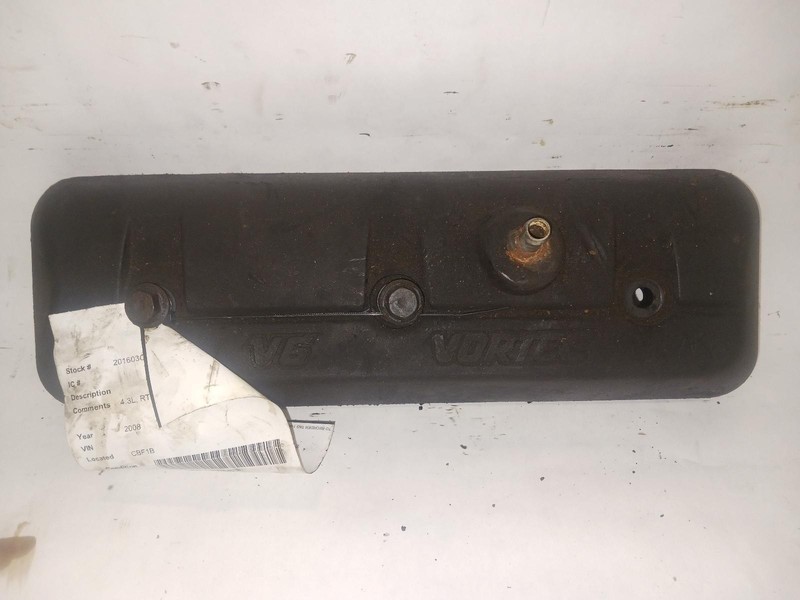 08 GMC SIERRA 1500 right passenger side Valve Cover 4.3L OEM