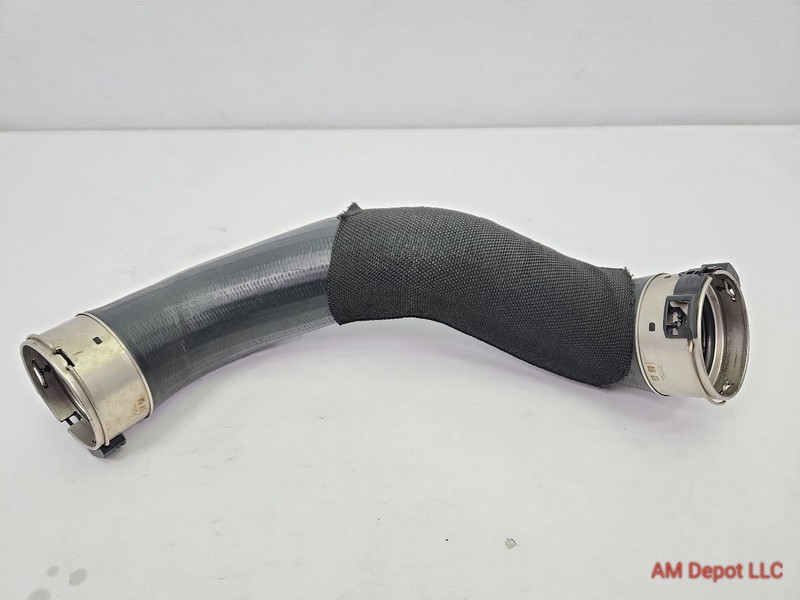 2017 Mini Cooper S F56 F55 F57 Turbo Charge Air Line Pipe Hose 11618511338