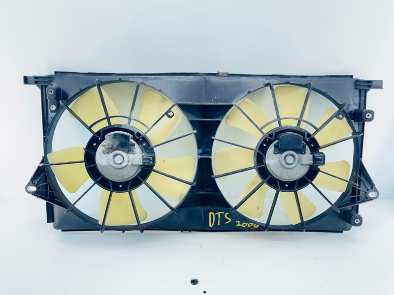 06-11 Cadillac DTS RADIATOR FAN MOTOR COOLING ASSEMBLYOEM