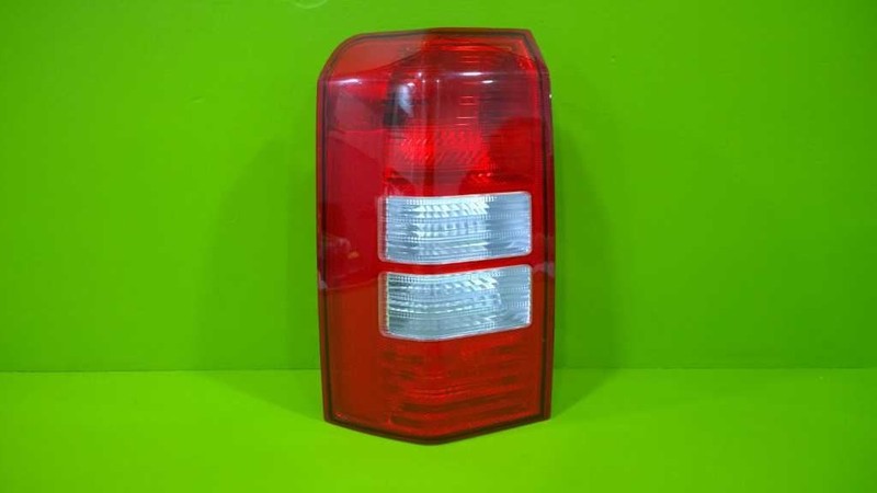 08 09 10 11 12 13 14 15 16 17 PATRIOT DRIVER LEFT TAILLIGHT LAMP OEM 3085-36