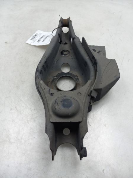 06-18 TOYOTA RAV4 XLE HYB 2.5L 4WD AT PASSENGER SDIE REAR TRAILING ARM