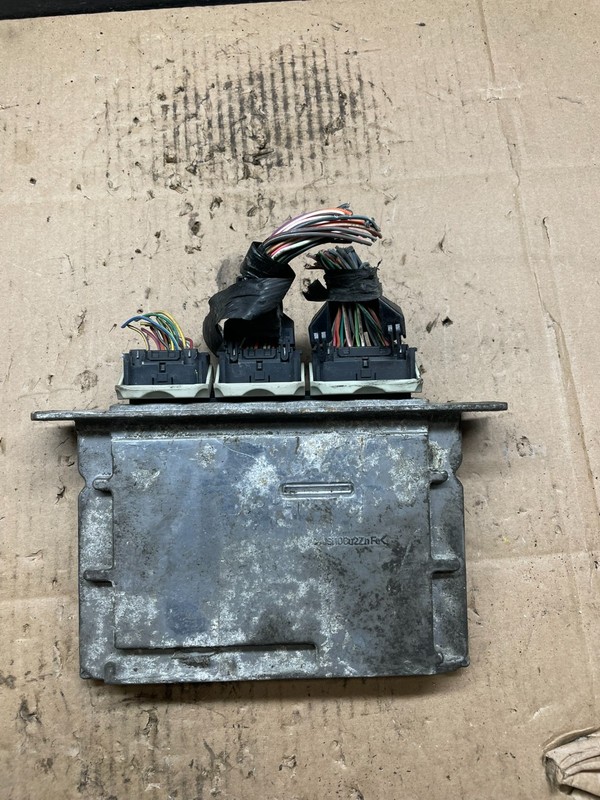 2006Ford E150 ECM ECU Engine Computer Module 6C2A-12A650-BC OEM R1815 DG