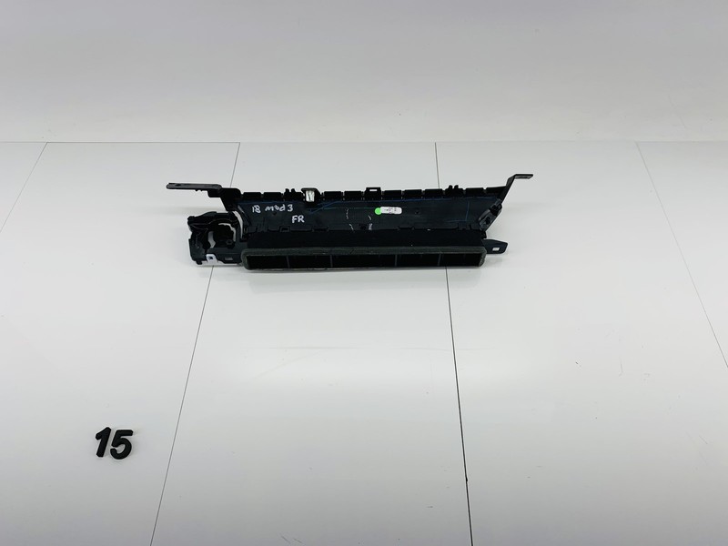 17-23 TESLA MODEL 3 RIGHT PASSENGER SIDE DASHBOARD HVAC AIR VENT GRILLE DUCT OEM