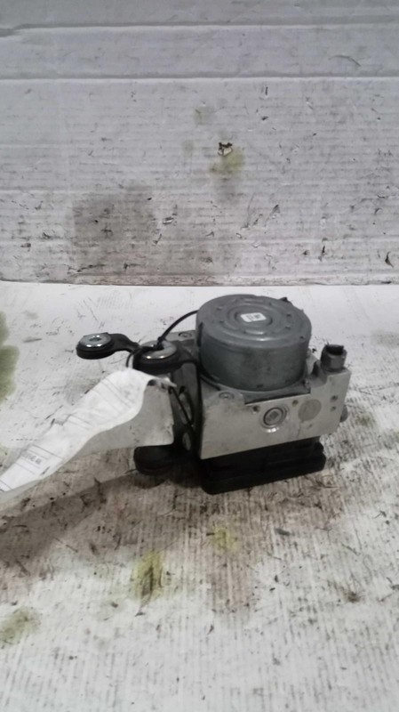 2019 Lincoln Nautilus ABS Pump & Motor Assembly OEM 90k Miles F2GC2C215AA
