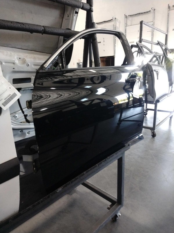 2018 Honda Accord Front Left Door Black OEM 679637 70K Miles